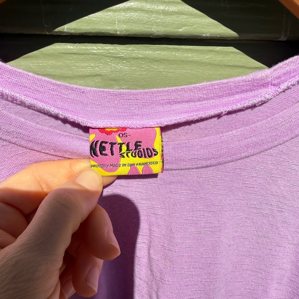 Nettle studios sweatshirt tee - Picture 2 of 4